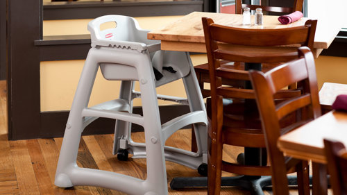 Rubbermaid High Chair